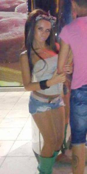 Meet local singles like Leticia from Alabama who want to fuck tonight