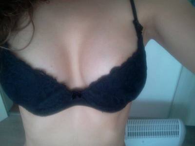 Looking for girls down to fuck? Adrianne from Idaho is your girl