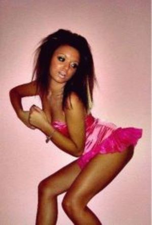 Finding a fuck buddy like Devan from California has never been easier