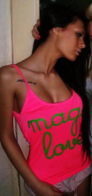 Looking for girls down to fuck? Larissa from North Carolina is your girl