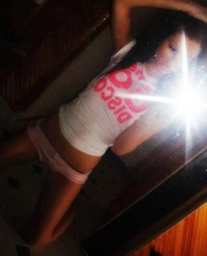 Larissa is a cheater looking for a guy like you!