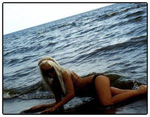 Celeste from Illinois is the best local fuck buddy you can ever find