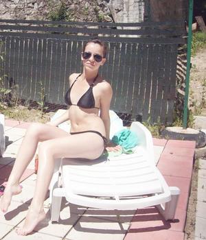 Looking for local cheaters? Take Rhianna from Tennessee home with you