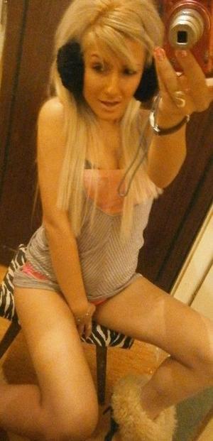 Corrine from Florida is the best local fuck buddy you can ever find