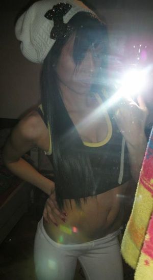 Nichole from Missouri is interested in nsa sex with a nice, young man