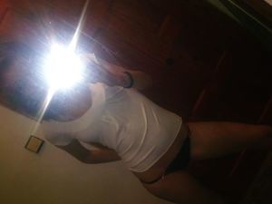 Mira from New York is interested in nsa sex with a nice, young man