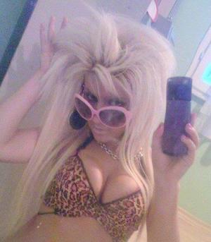 Keli from Riegelwood, North Carolina is looking for adult webcam chat