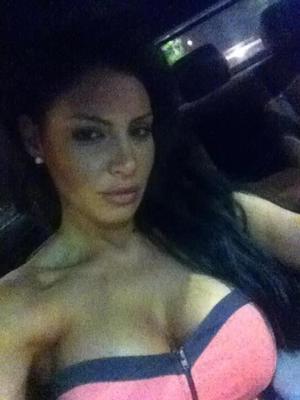 Looking for local cheaters? Take Anneliese from Cedar Creek, Arizona home with you