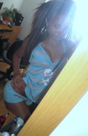 Gracelynn is a cheater looking for a guy like you!