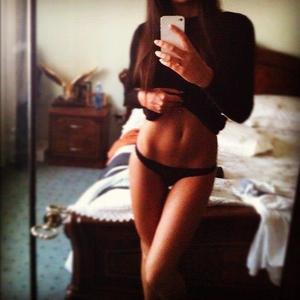 Kathryn from Michigan is looking for adult webcam chat