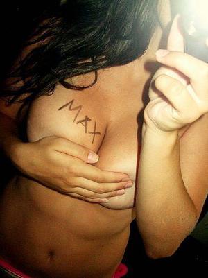 Escorts like Alize are down to fuck you now!