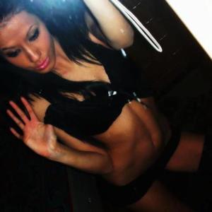 Looking for girls down to fuck? Yolanda from Ontario is your girl