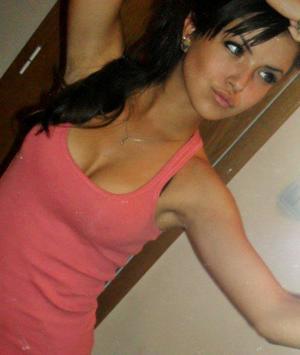Escorts like Gia are down to fuck you now!