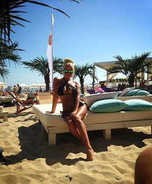 Shauna from Arizona is looking for adult webcam chat