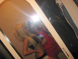 Molly from Quebec is looking for adult webcam chat