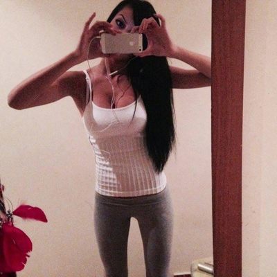 Escorts like Iesha are down to fuck you now!