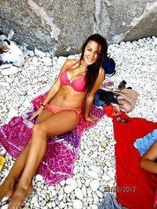 Saige from Rhode Island is looking for adult webcam chat